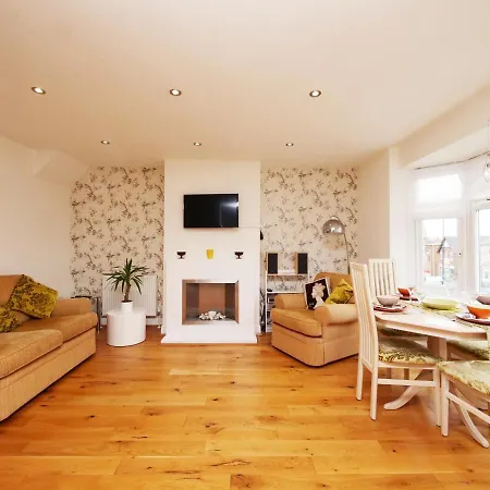 Acomb Central, York